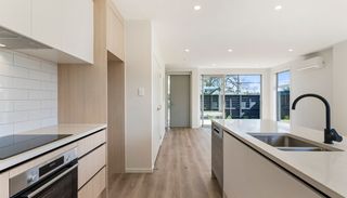 89-sailsbury-gallery-22.jpg