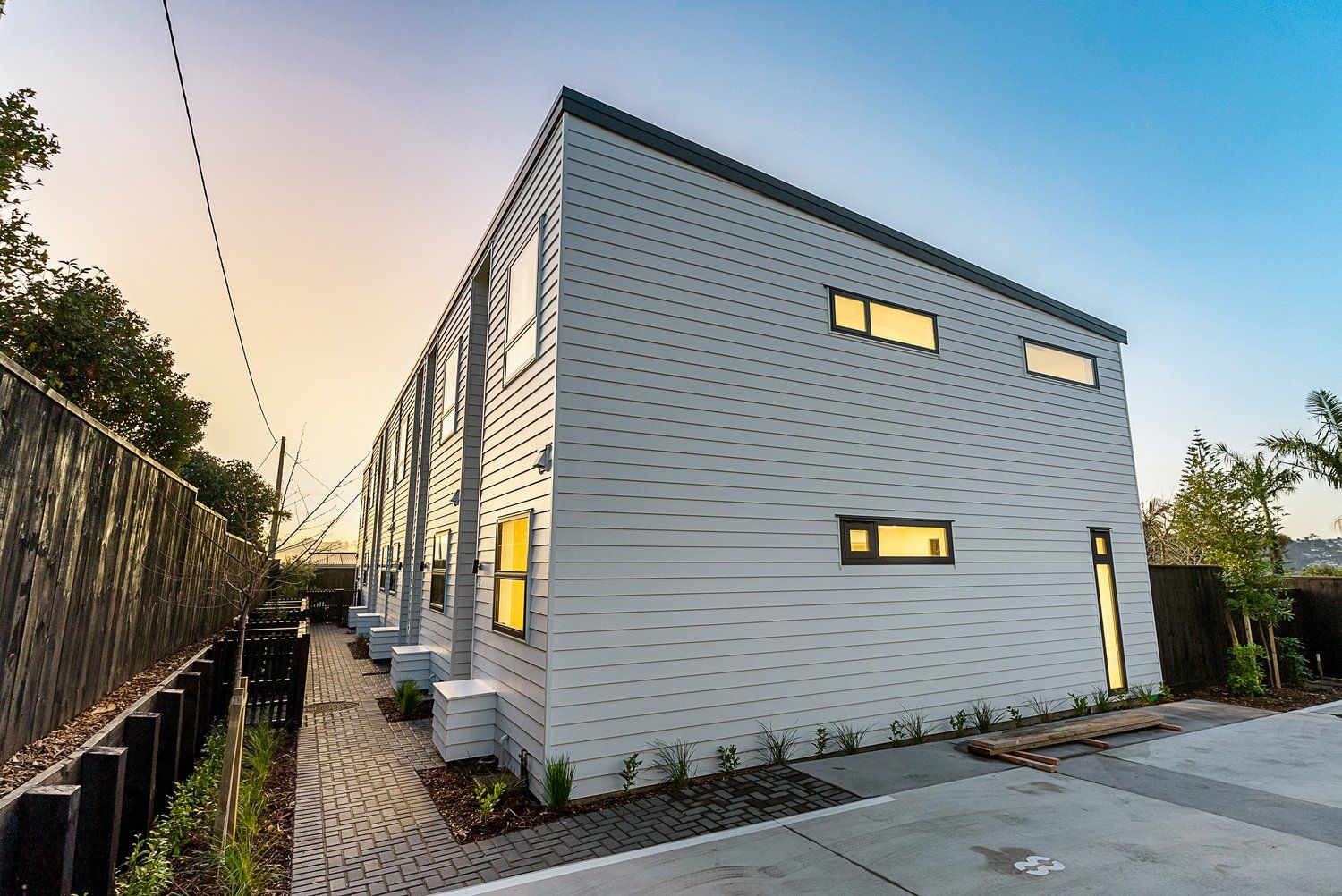 48-sailsbury-gallery-1.jpg
