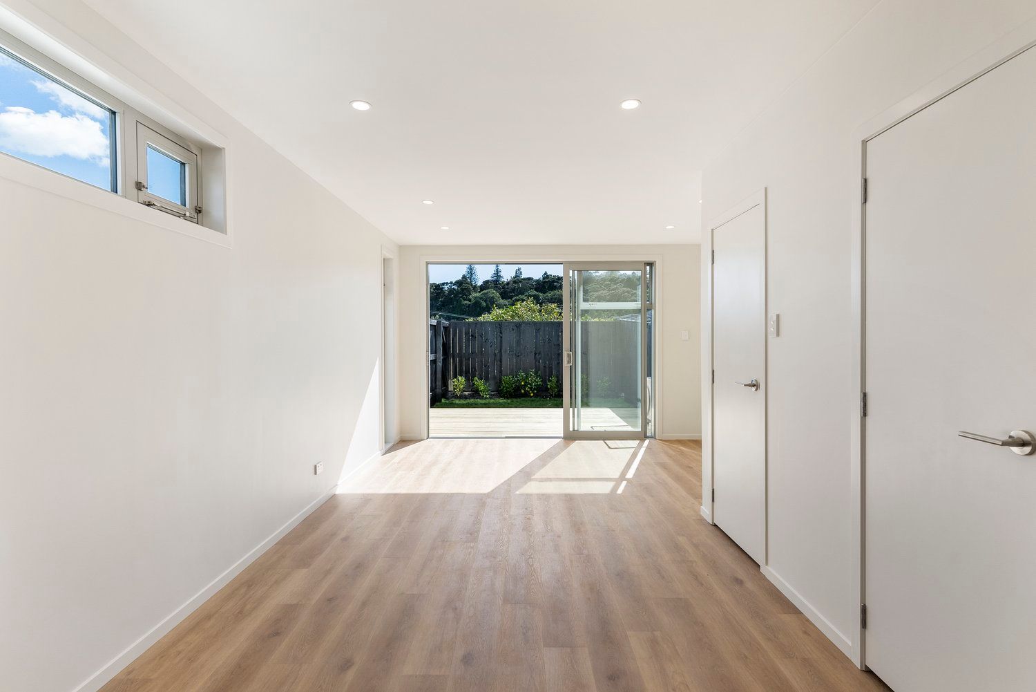 89-sailsbury-gallery-7.jpg