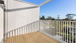 Deck 1.jpg