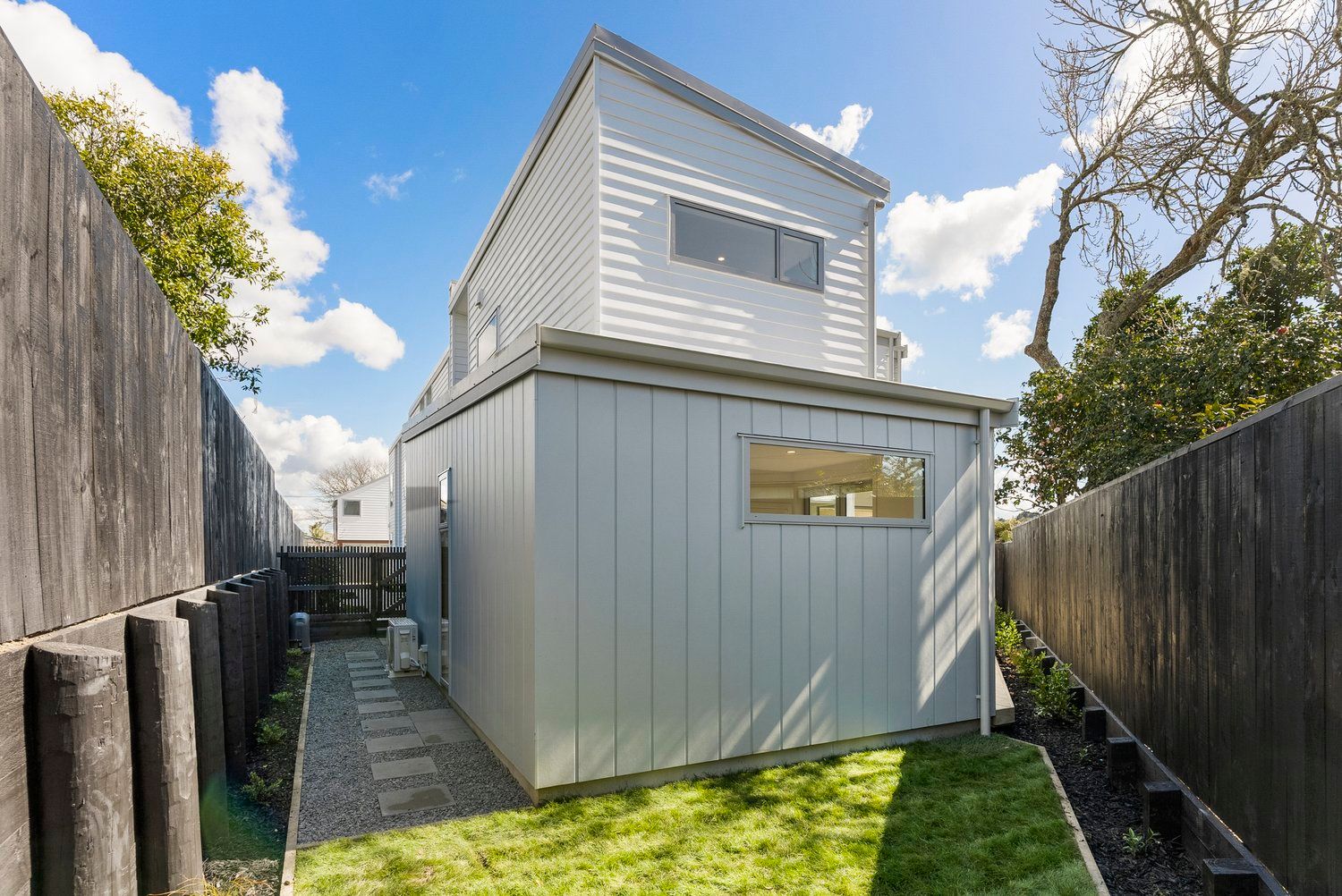 89-sailsbury-gallery-4.jpg