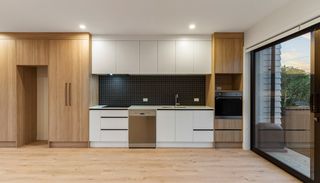 56-sailsbury-gallery-20.jpg