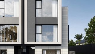6_James_St-Courtyard-Unit-1-scaled.jpg