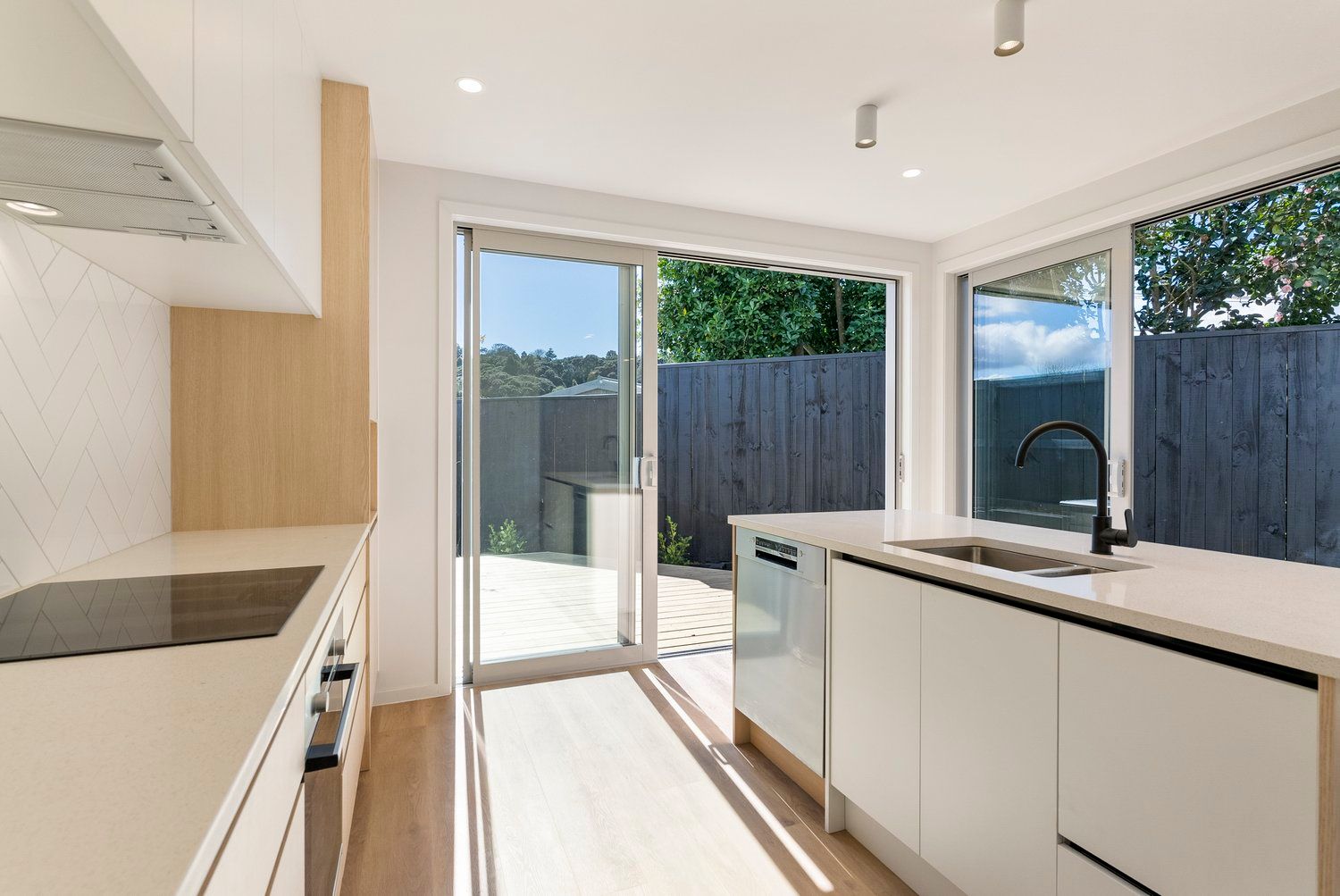 89-sailsbury-gallery-5.jpg