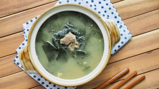 Zuppa di alghe