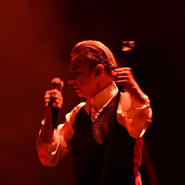 28. okt. Konsertfilm: DEPECHE MODE: M