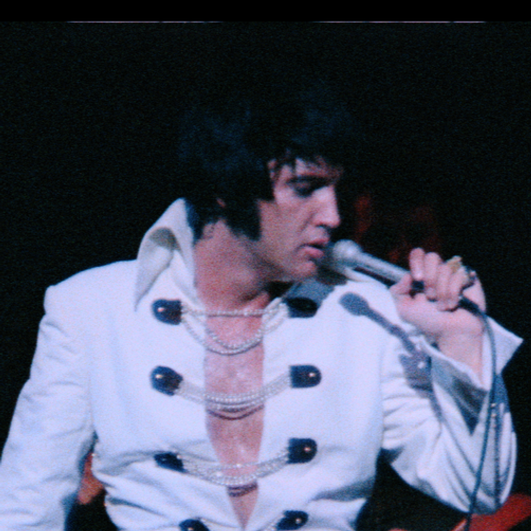 27. feb.: EPiC: Elvis Presley in Consert