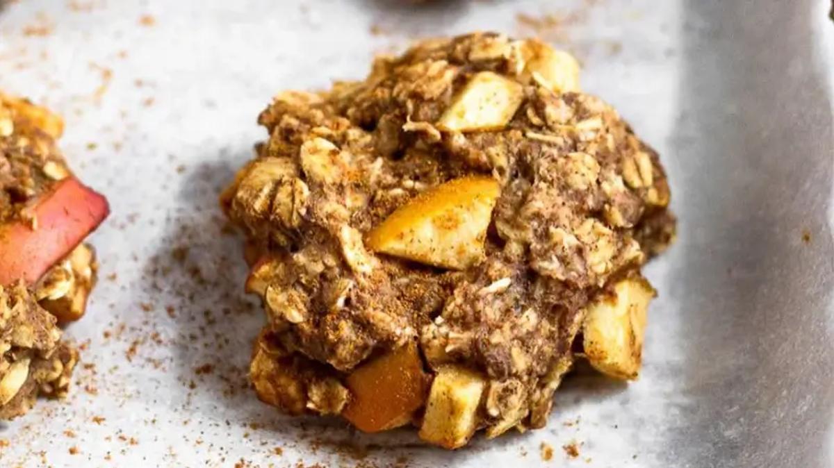 Apple Cinnamon Protein Cookies