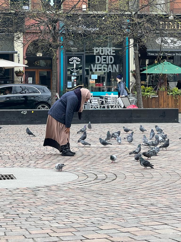 I was with our daughter in the city centre. We were  going around shops and when we got tired, we sat near  the pigeons. I like pigeons, but there is a myth that our  grandmothers used to tell us, that if a pigeon flies in  front of a girl’s face, she won’t get married. I told my  daughter to not get close to them. Nihal Ahmed