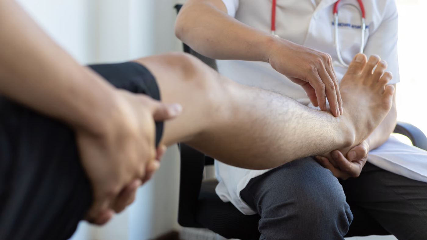 Caminar de forma regular ayuda a mejorar la circulación de las piernas