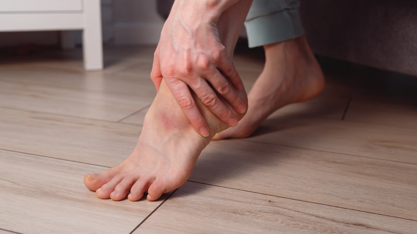 ¿Por qué arden los pies con la diabetes? Neuropatía diabética explicada