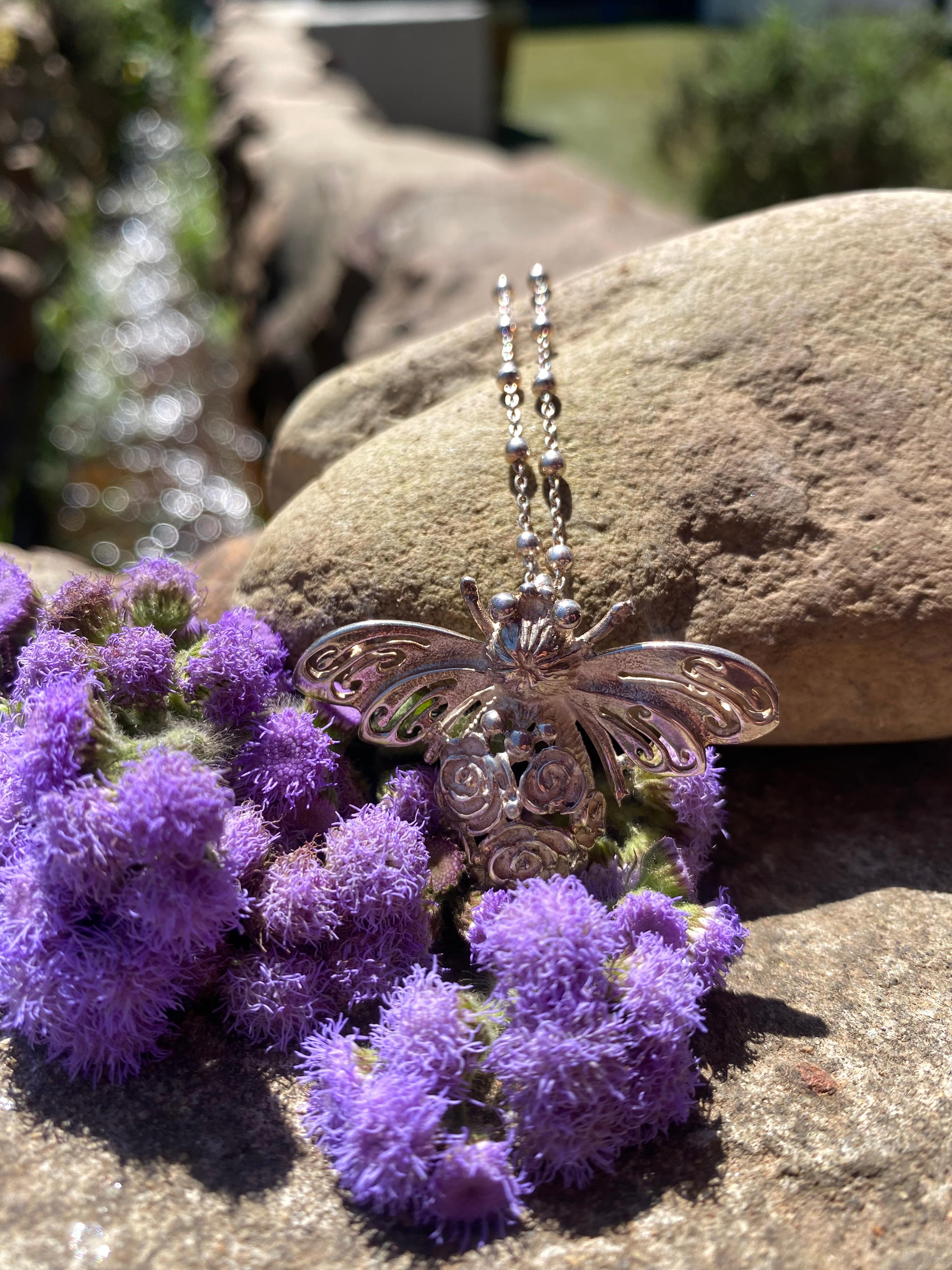 Sterling Silver Rose-Abdomen Bumblebee Pendant