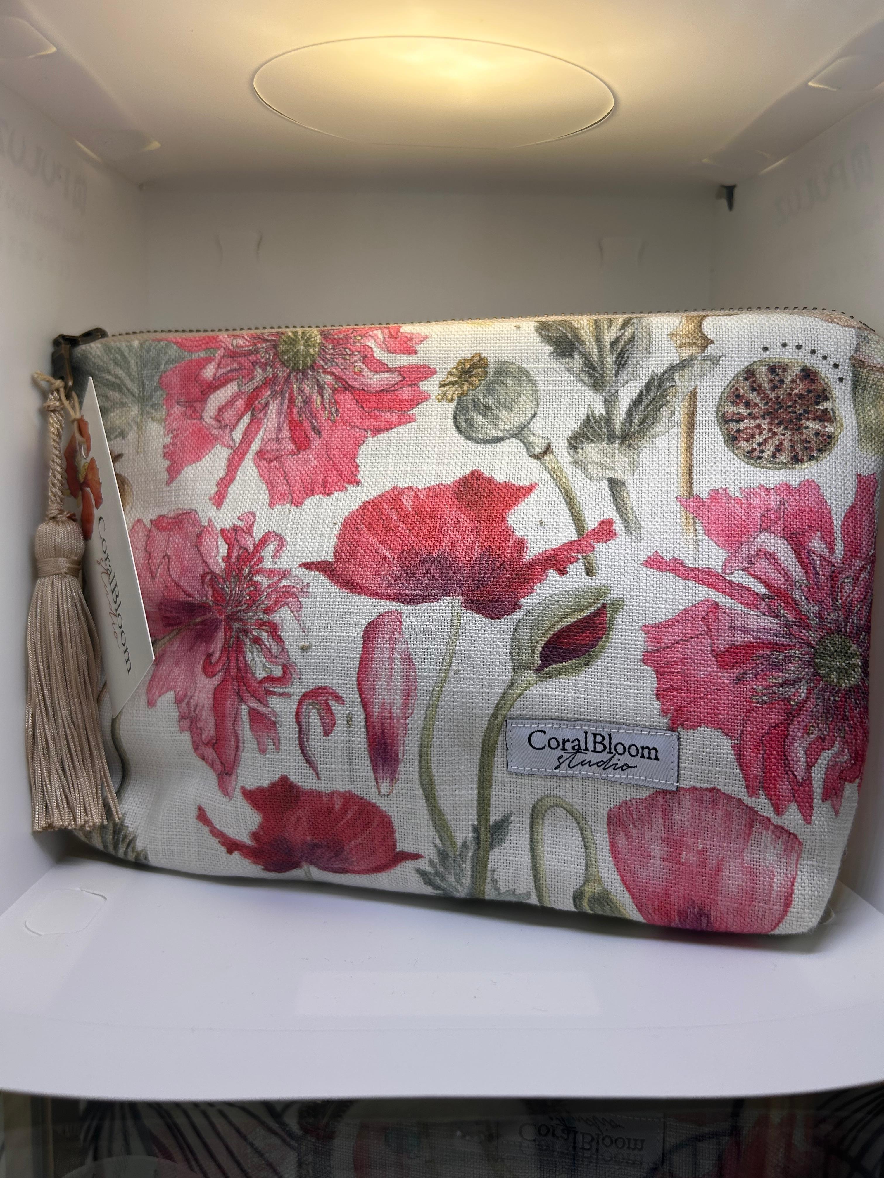 Poppy Tassel Clutch