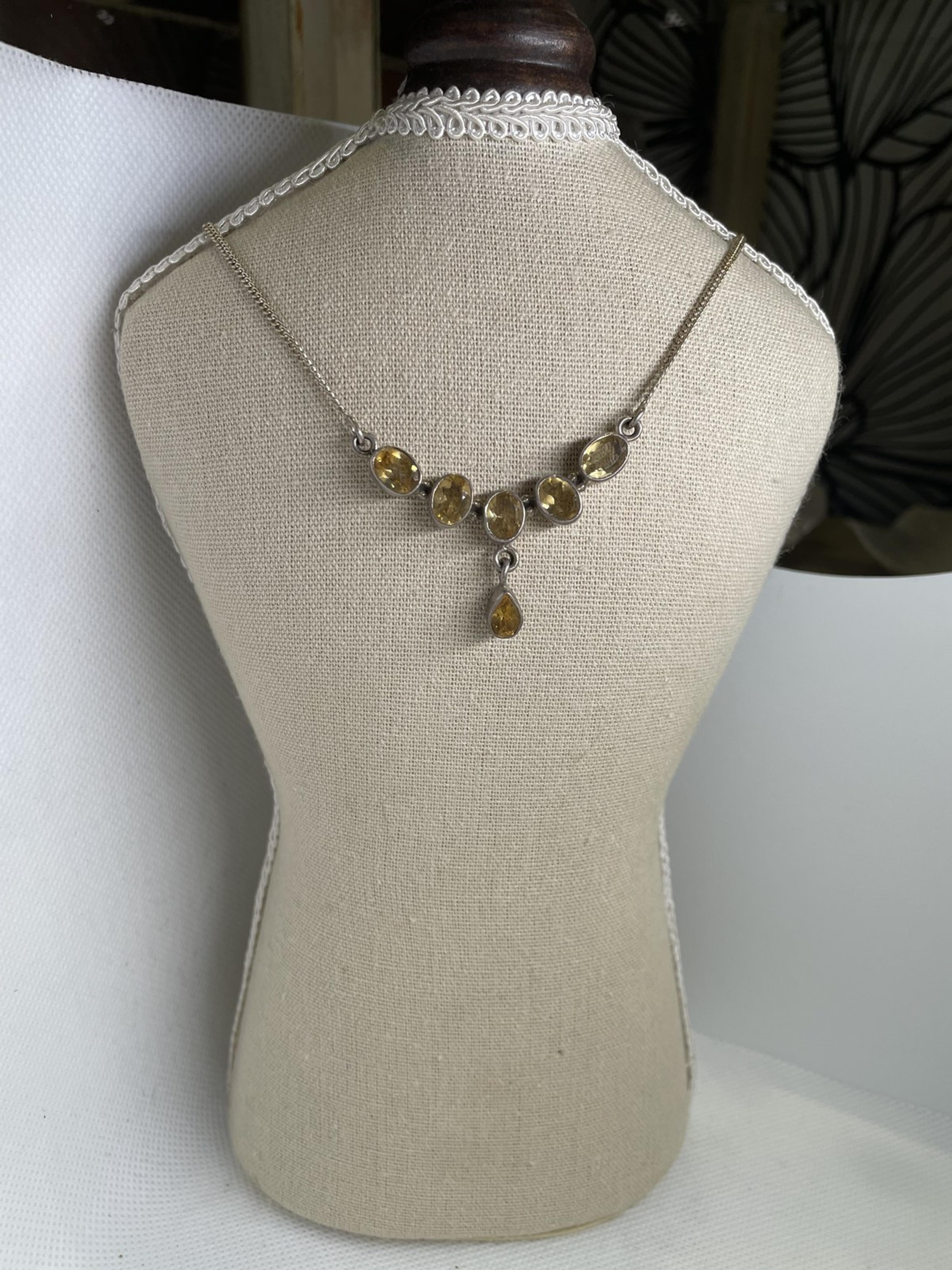 Golden Citrine-Style Graduated Drop Necklace