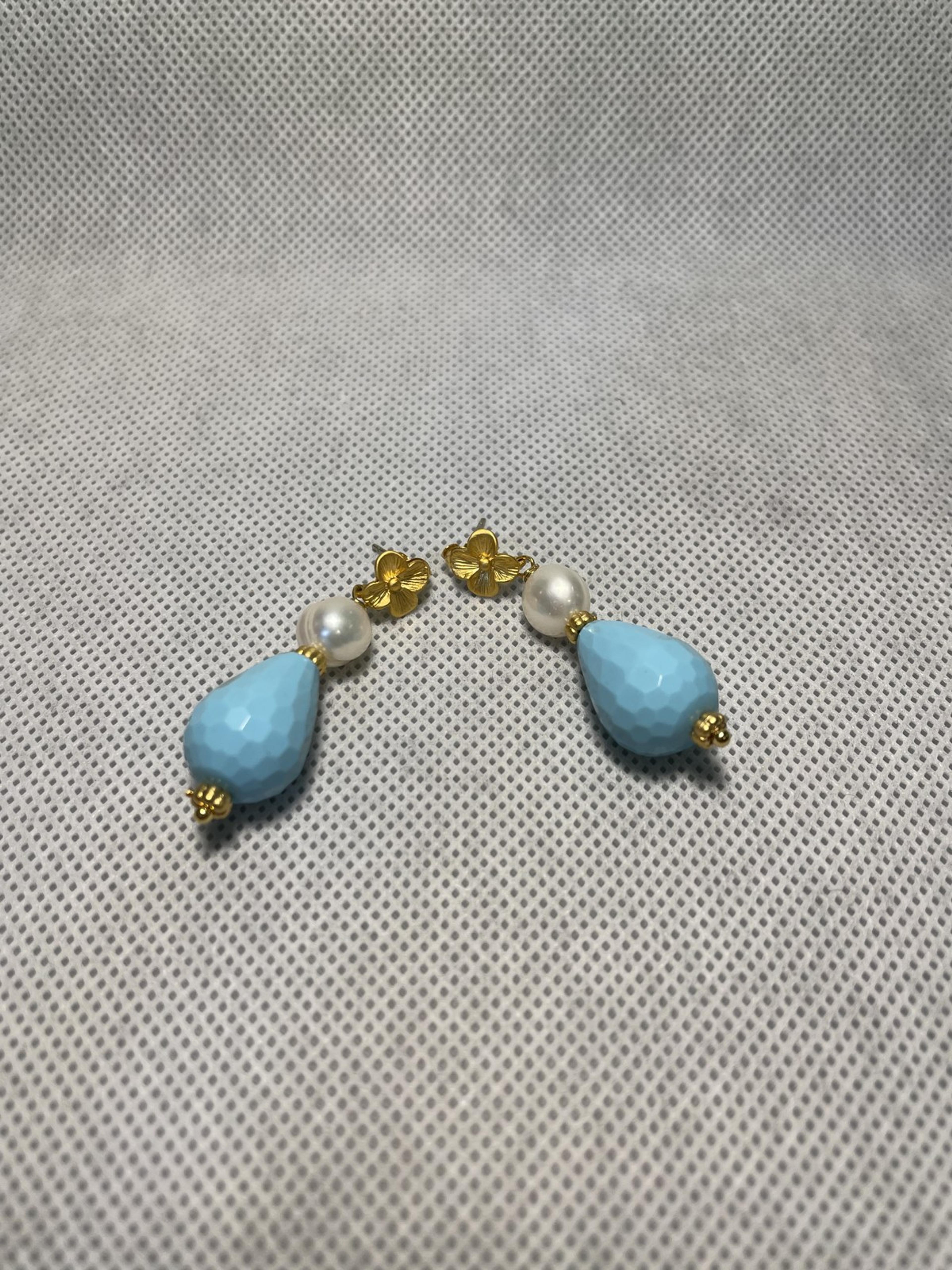 Sky Blue Faceted Teardrop with Pearl Accent Jolly Earrings
