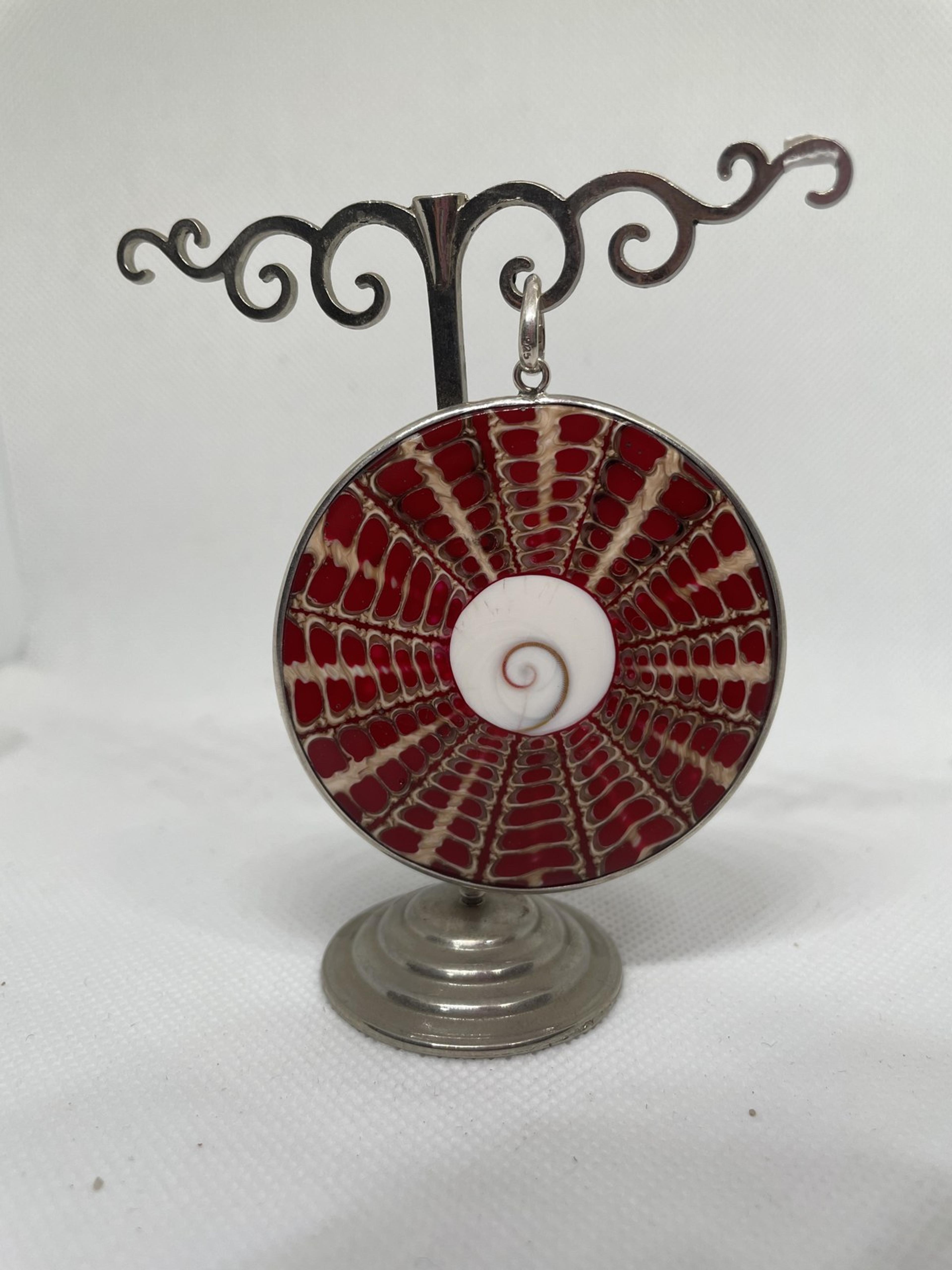 Red & Cream Shiva Eye Shell Pendant