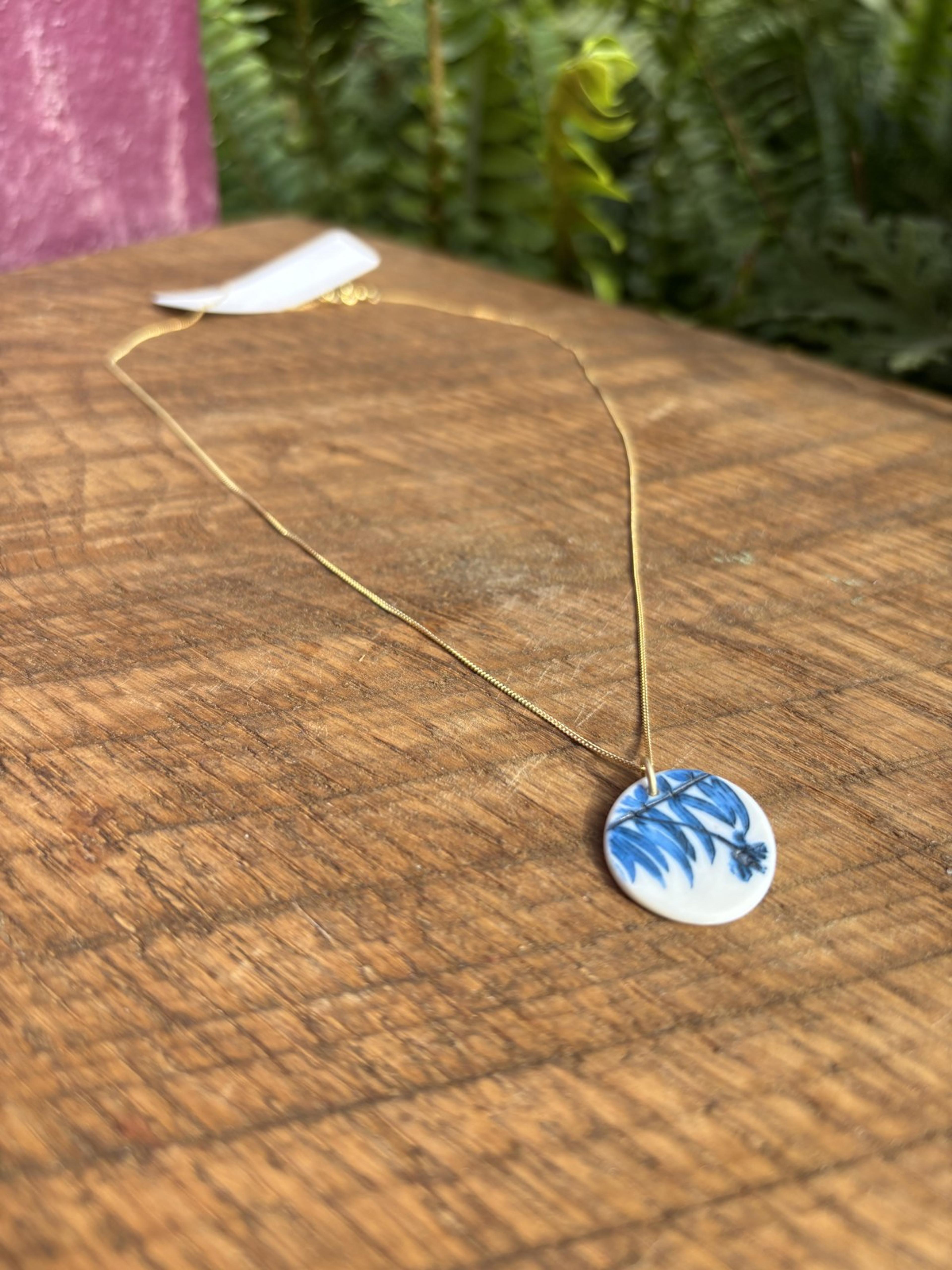 Trailing Fynbos Branch Round Pendant Necklace