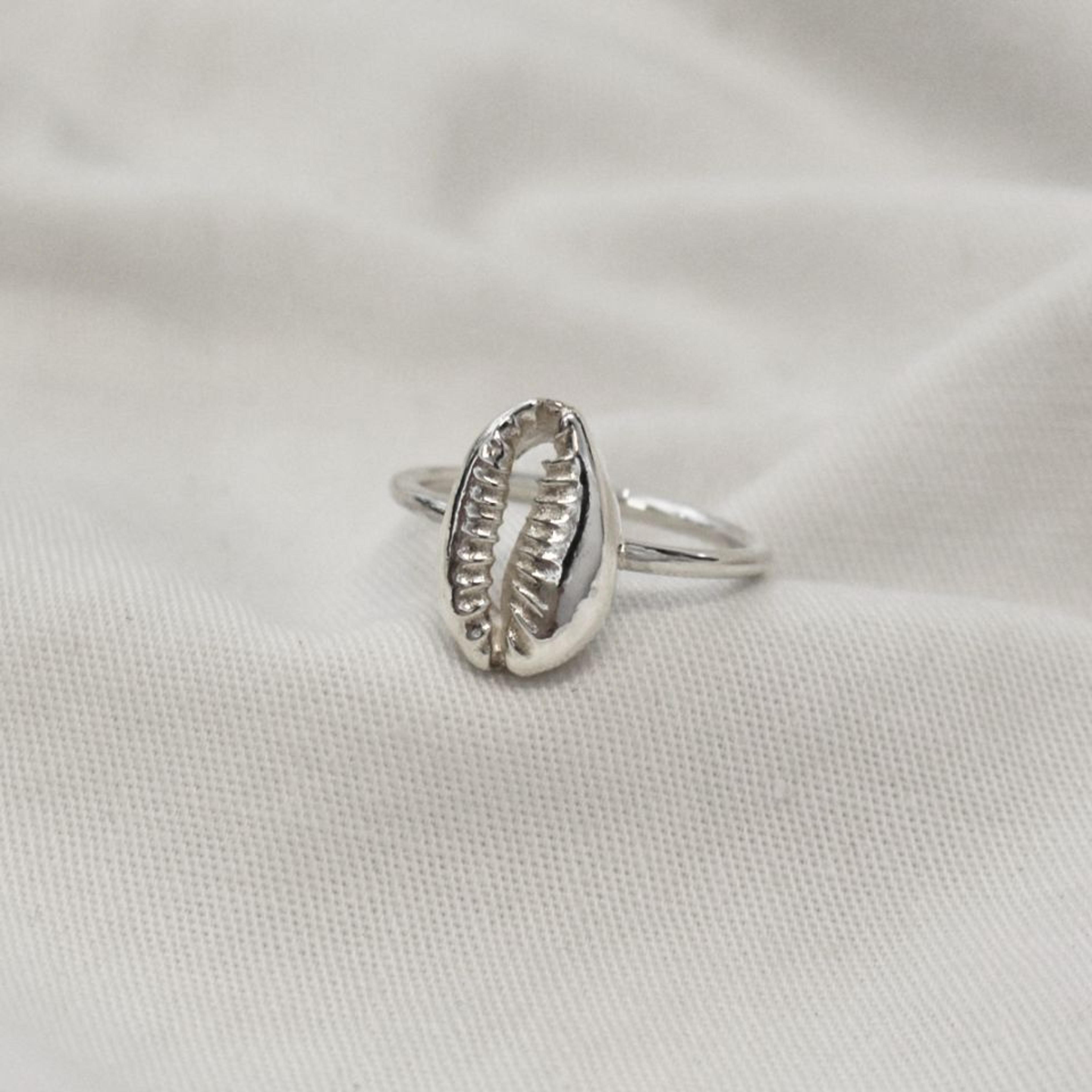 Kinkel Jewelry - Cowrie Ring