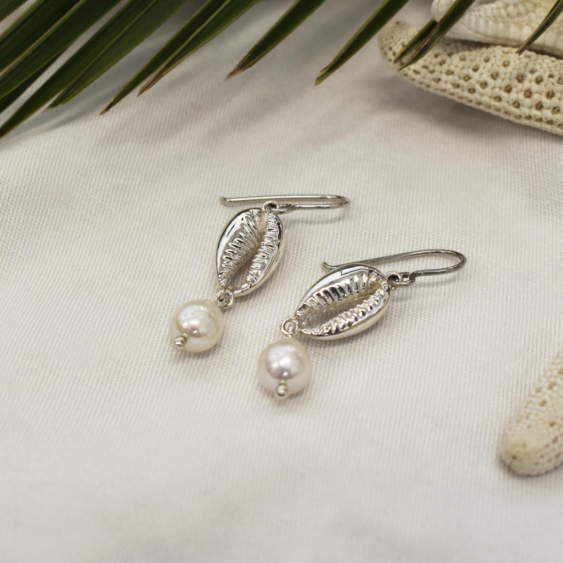 Cowrie Pearl Earrings