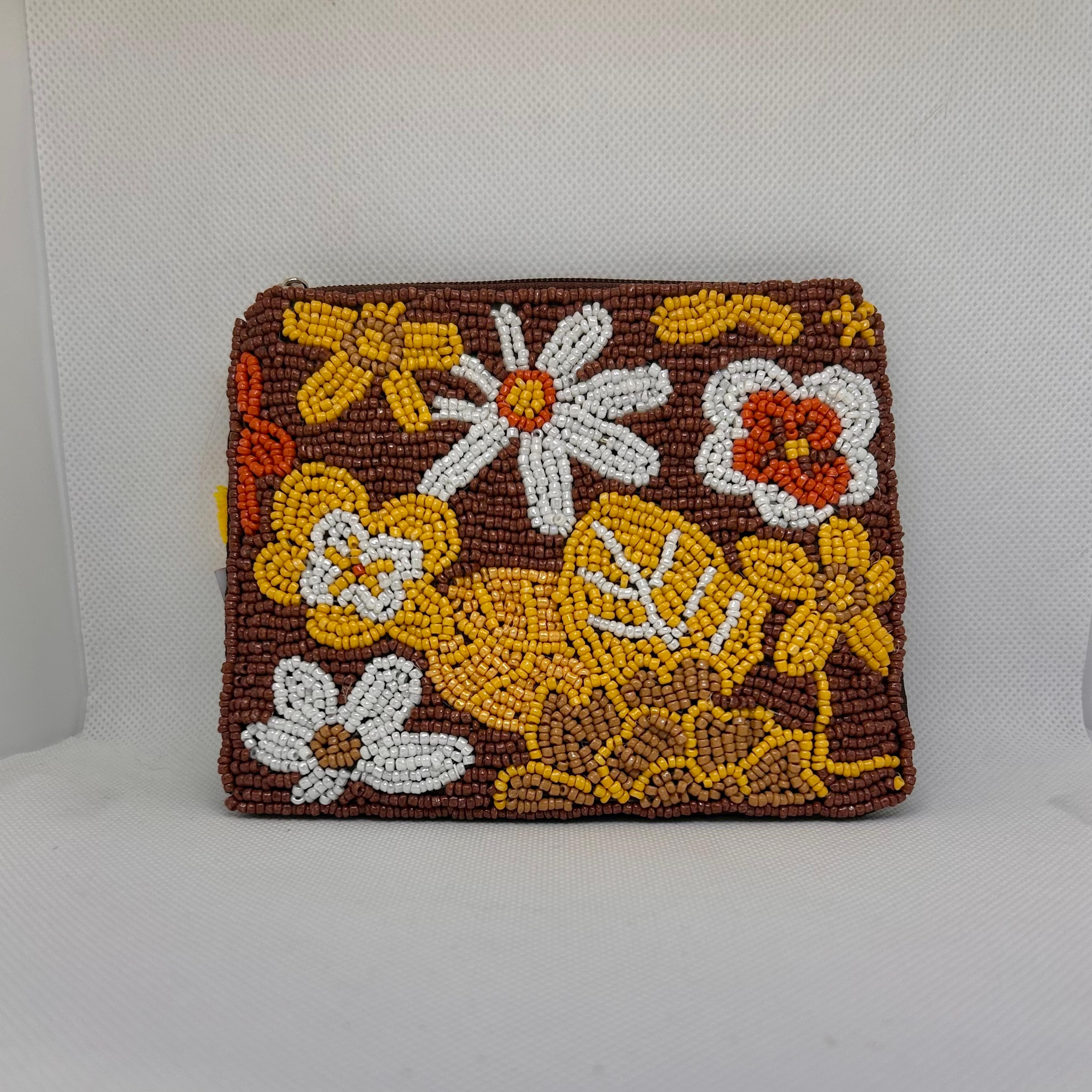 KitschKool - Retro Floral Beaded Purse