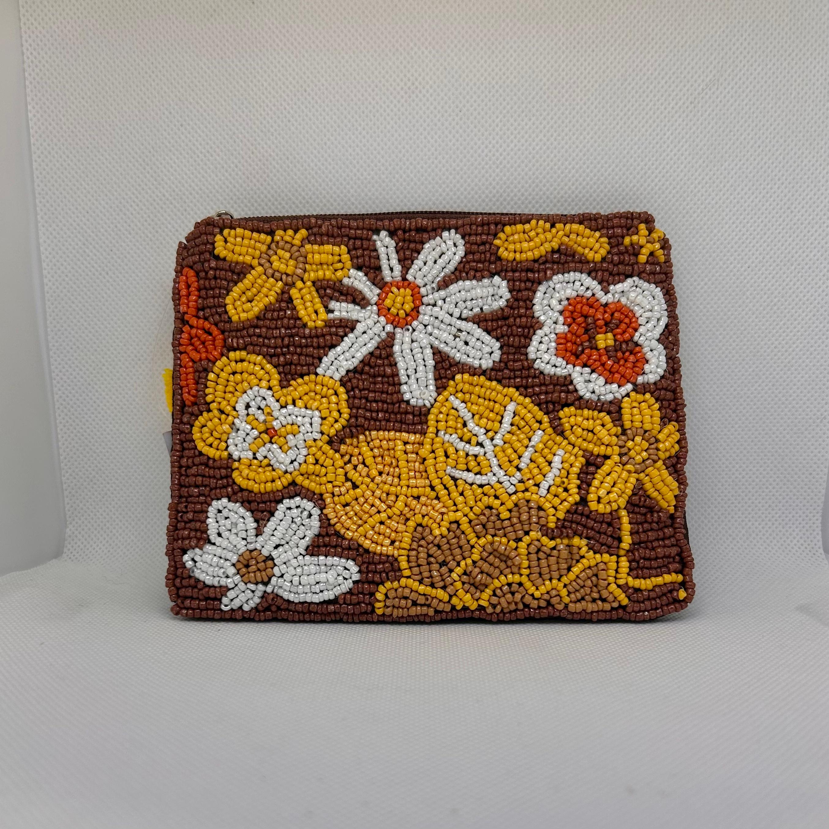 KitschKool - Retro Floral Beaded Purse