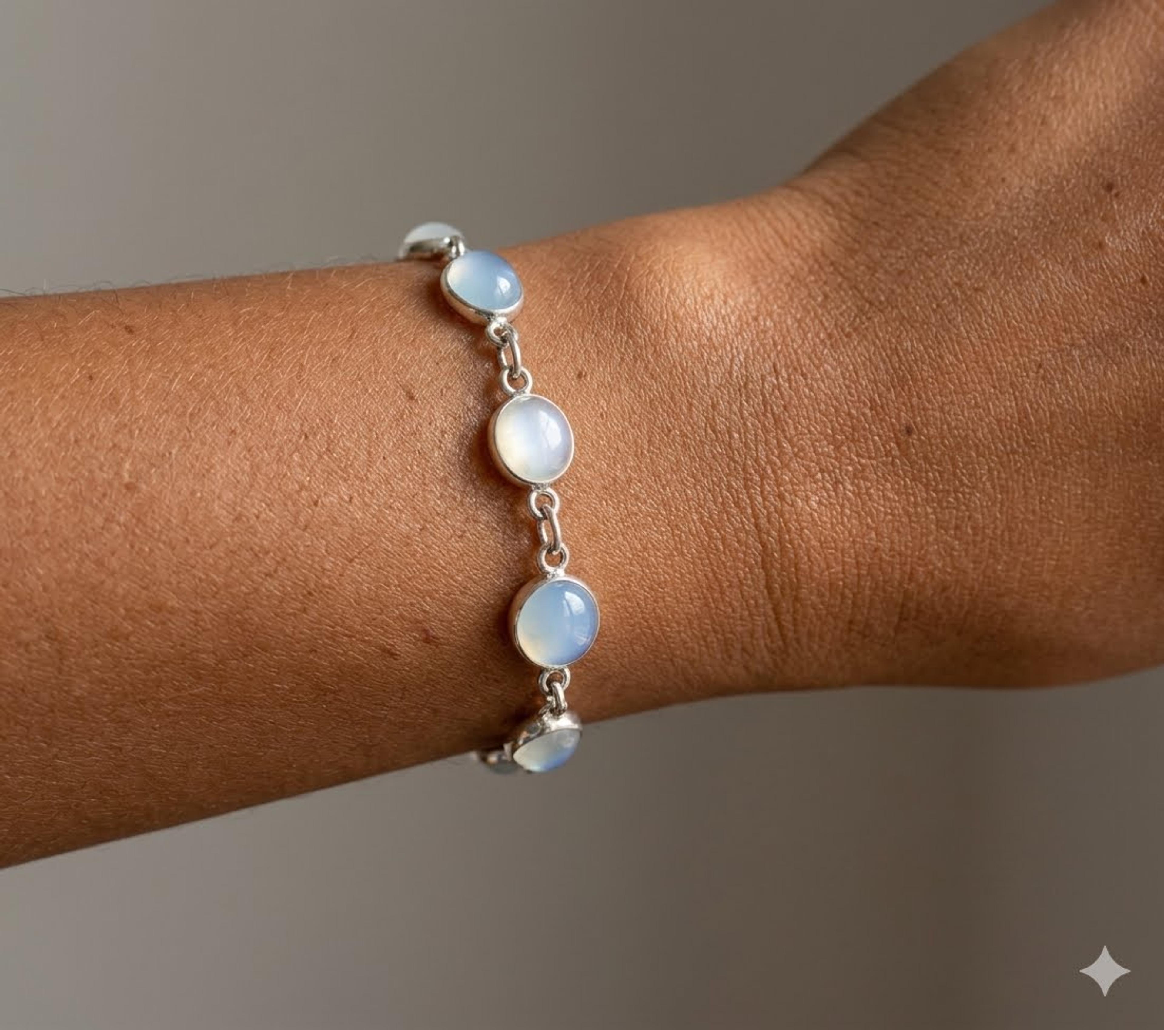 Aqua Calcy Bracelet