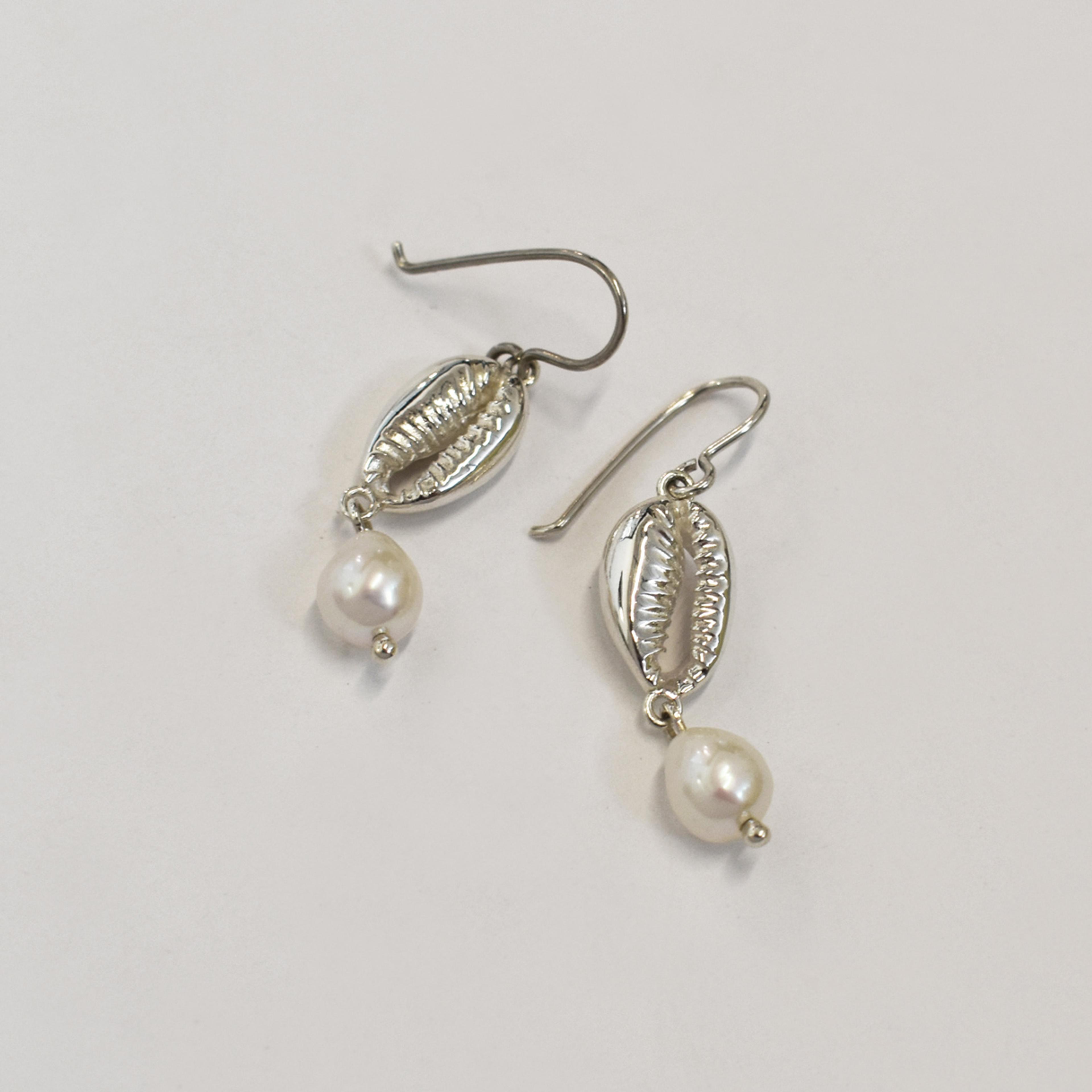 Kinkel Jewelry - Cowrie Pearl Earrings — view 2