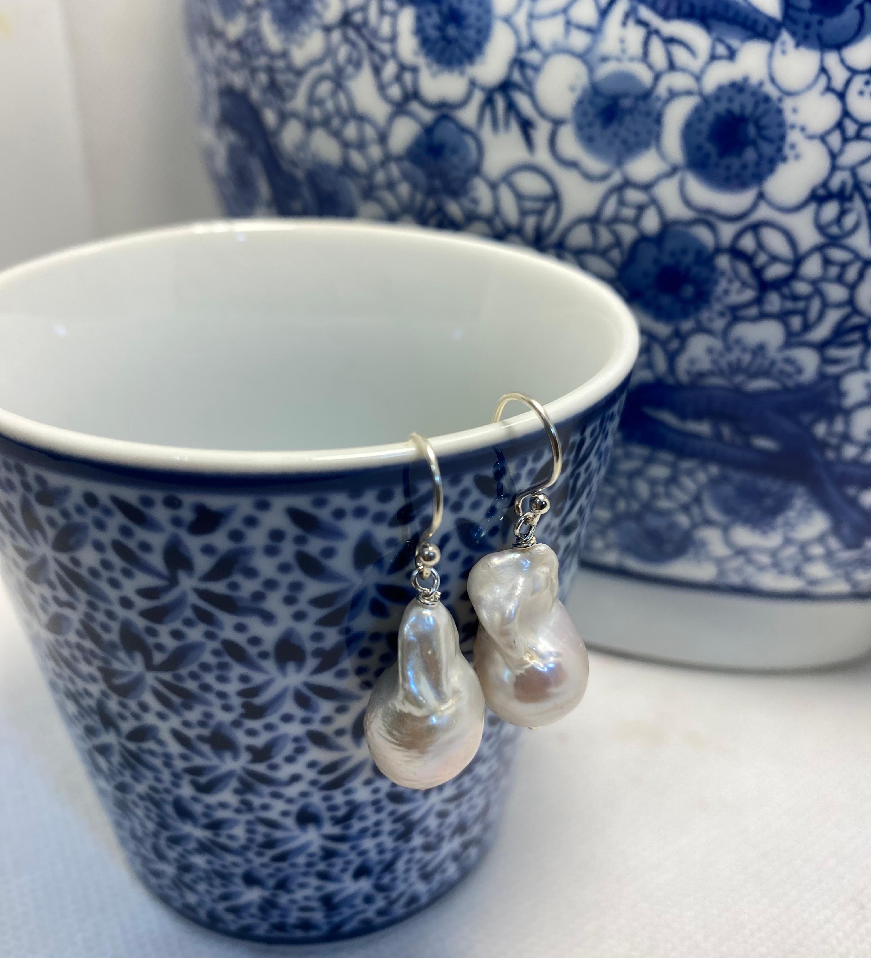 Baroque Pearl Drop Earring