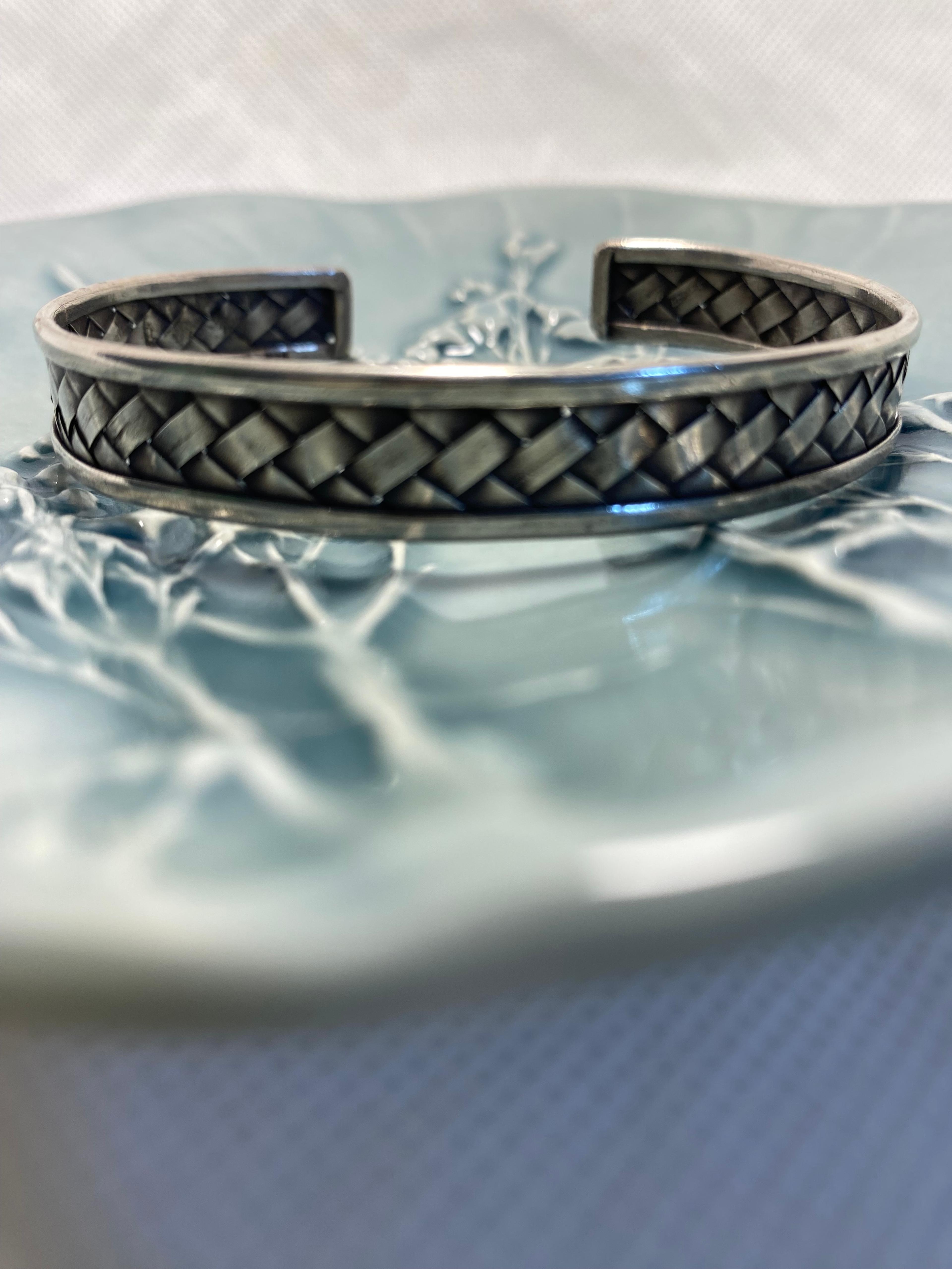 Interwoven bangle