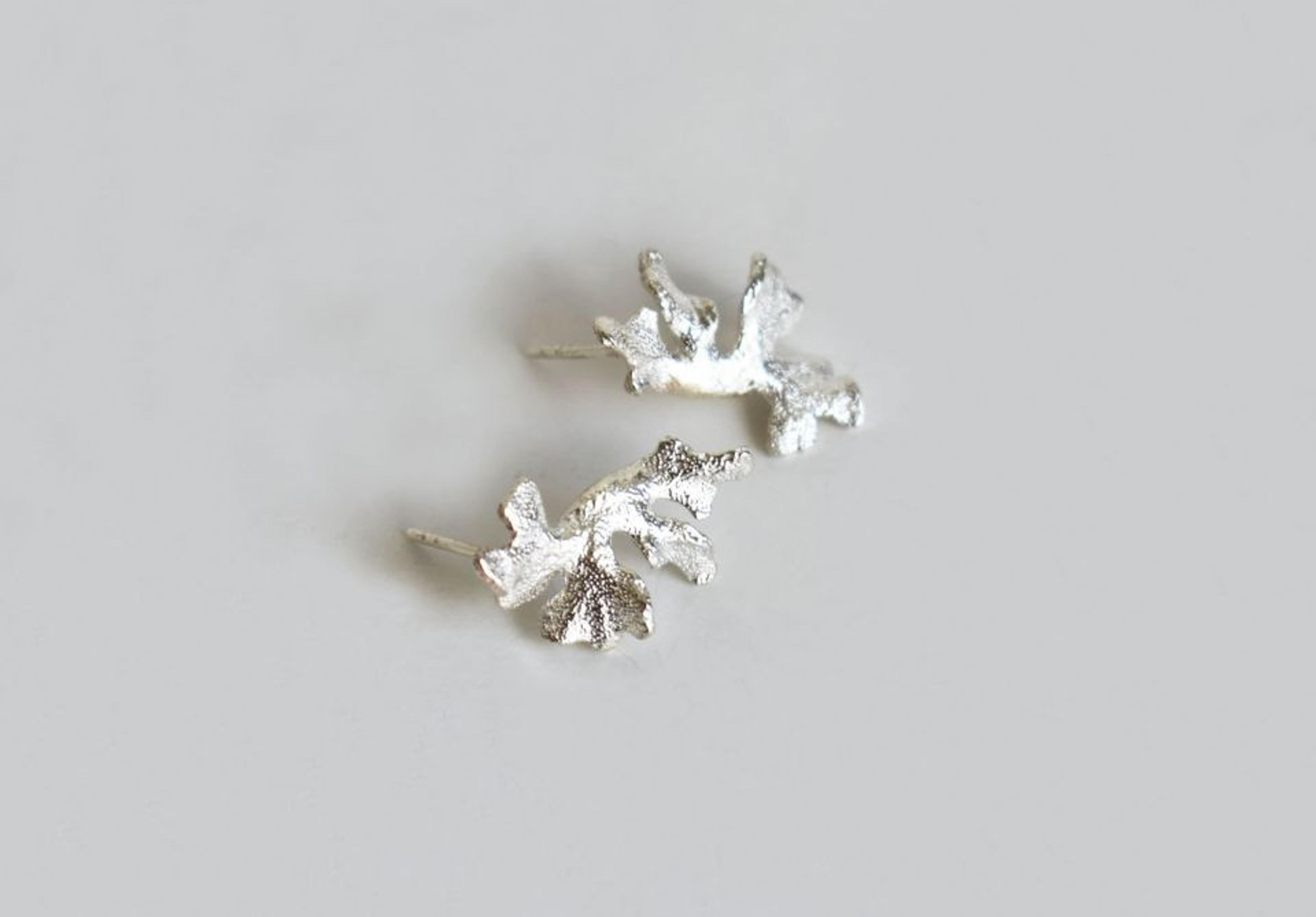 Kinkel Jewelry - Coral Studs Kinkel