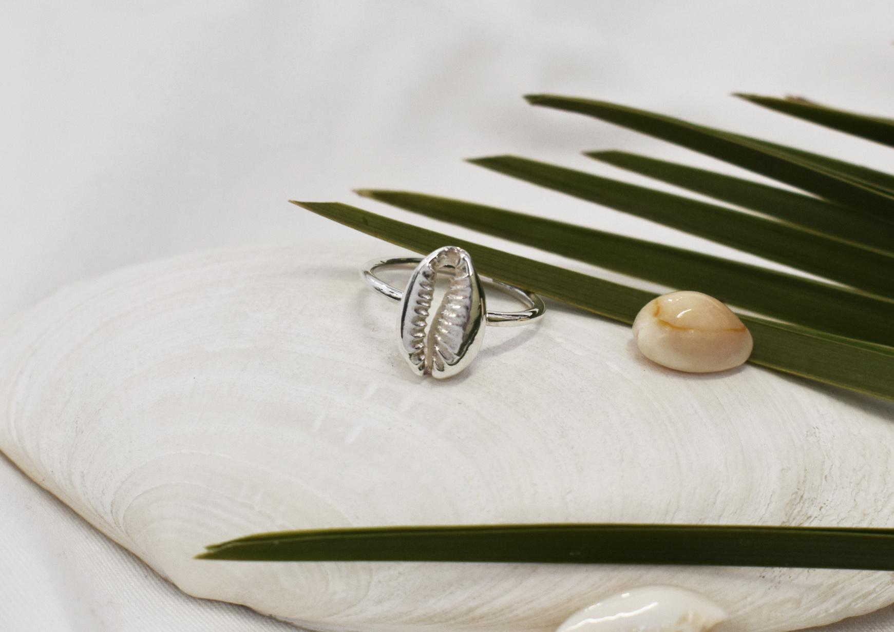 Kinkel Jewelry - Cowrie Ring — view 3