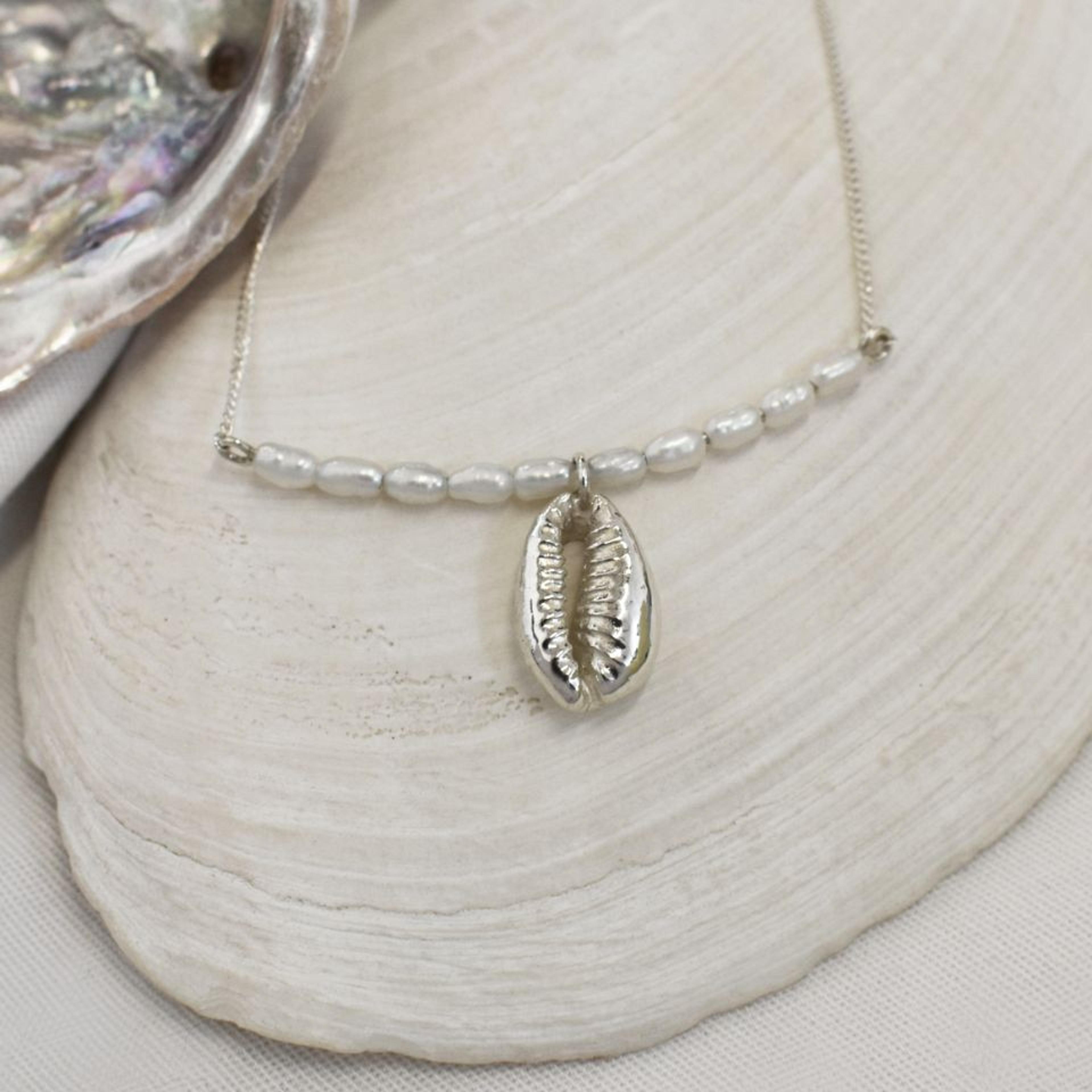 Kinkel Jewelry - Cowrie Pearl Necklace