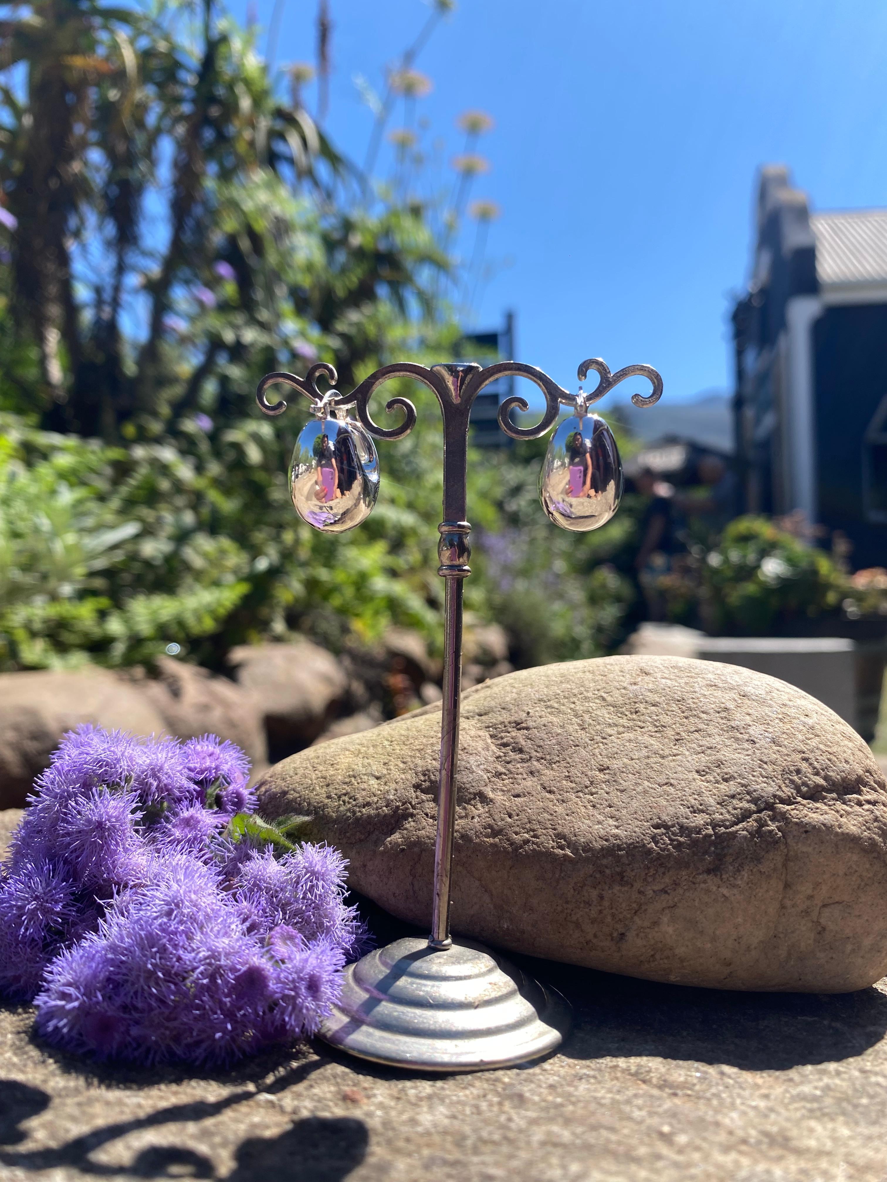 The Chunky Crescent Hoops