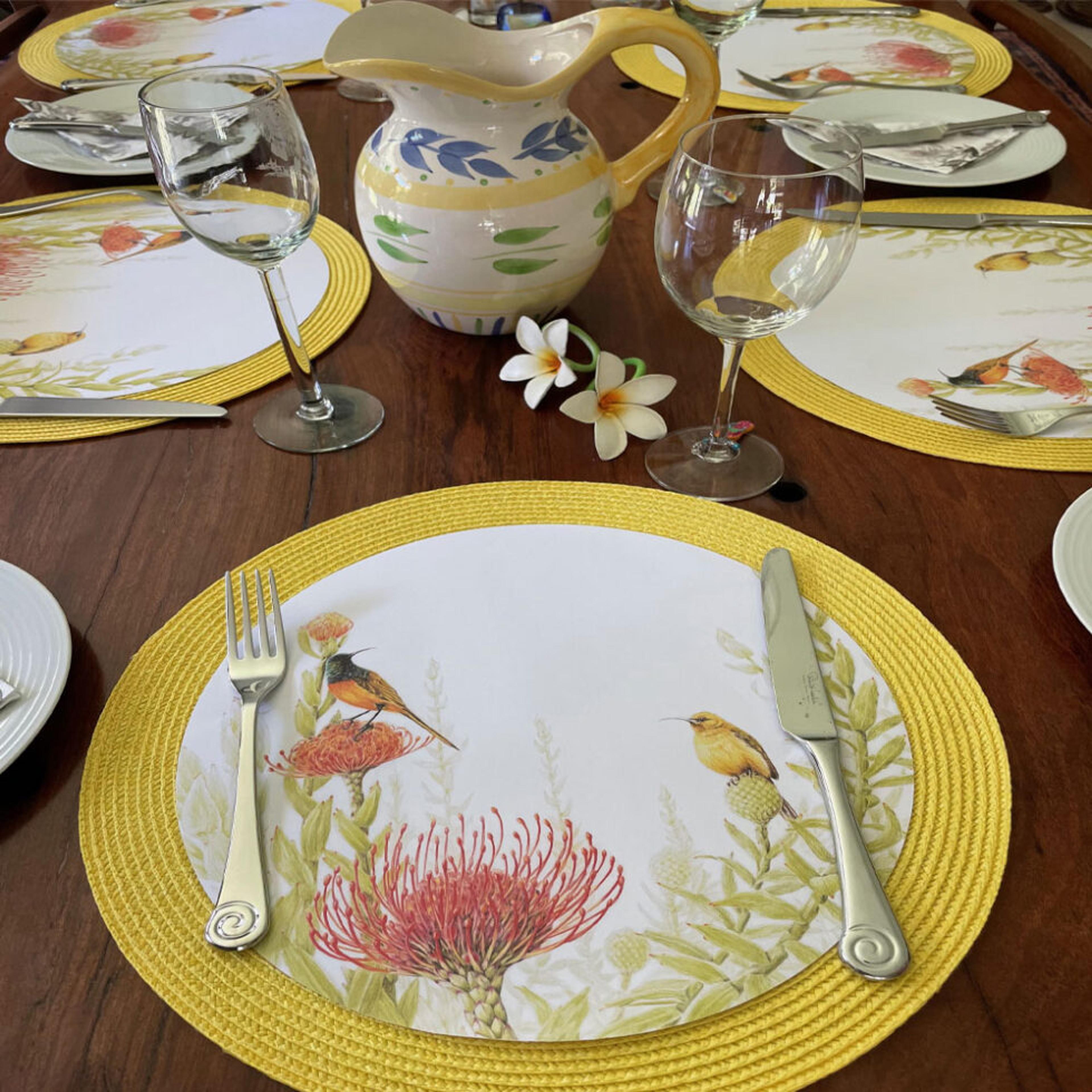 Latu Paper Placemats
