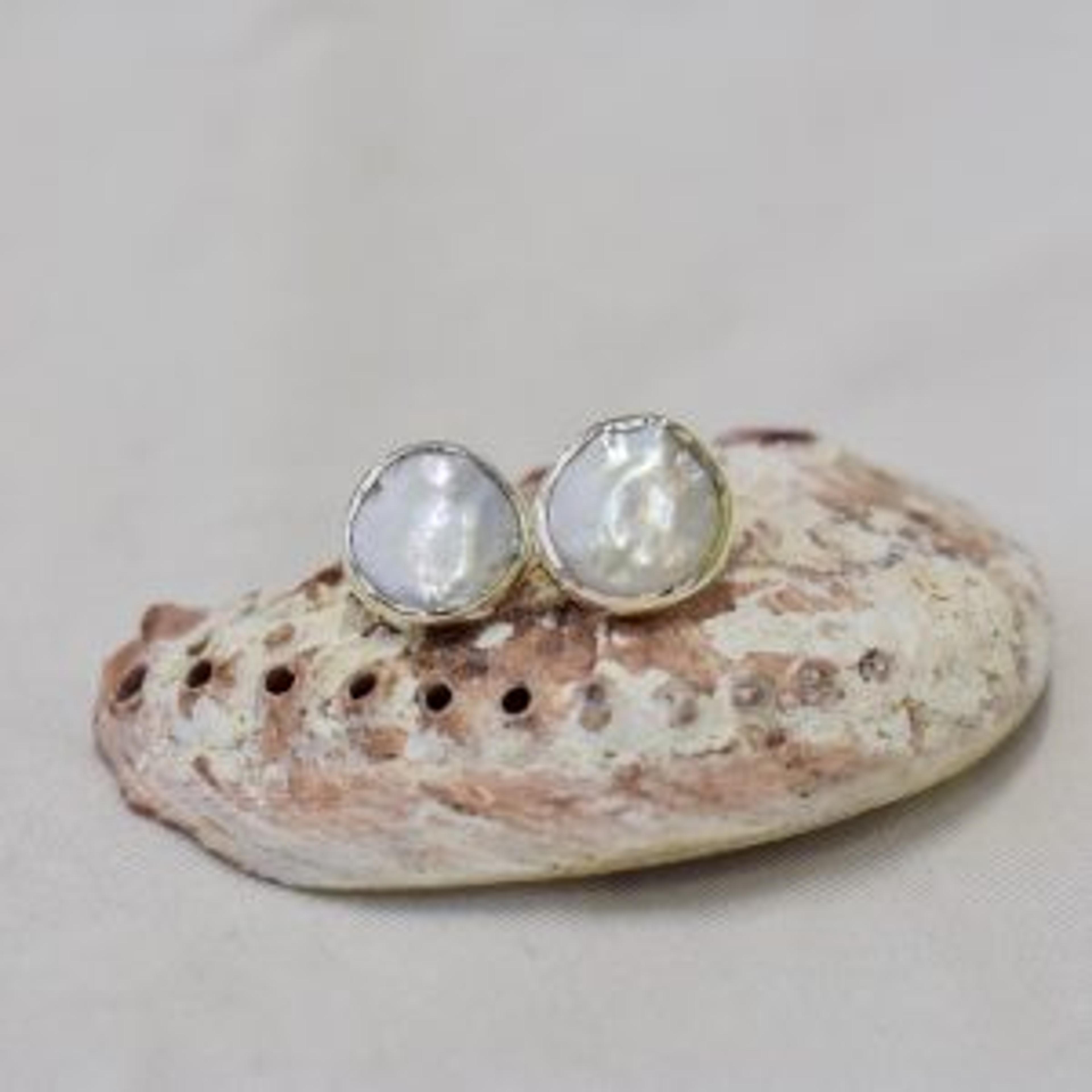 Kinkel Jewelry - Calypso Pearl Studs
