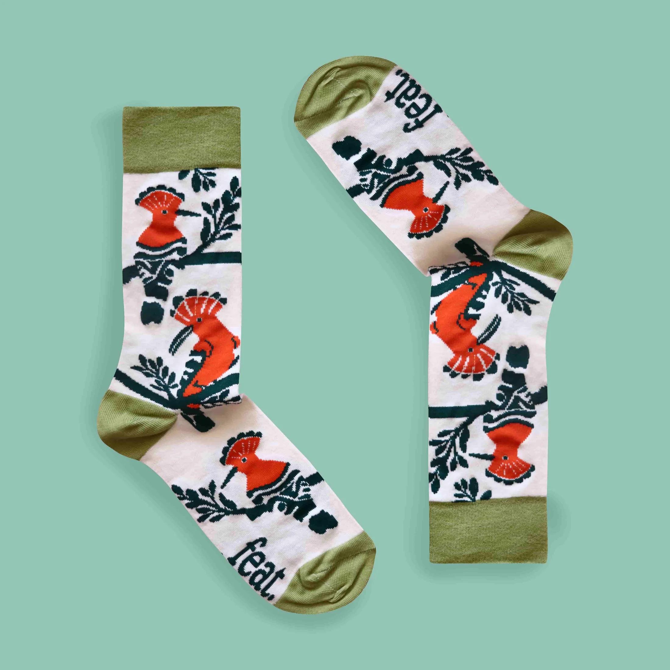 Men’s Hoopoe Bird socks — Feat