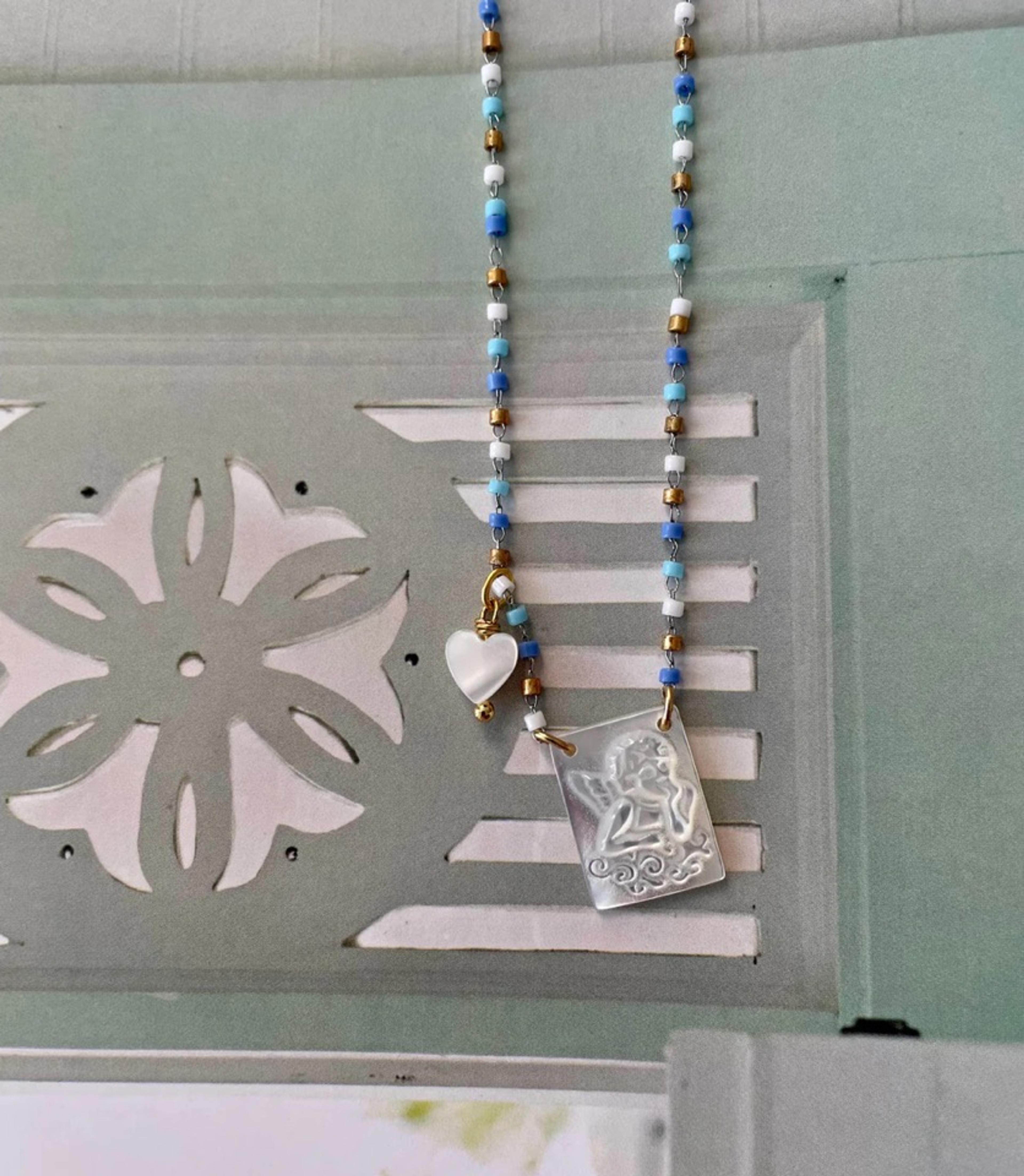 Bougainvillea Café - Mini Angel Rosary Necklace