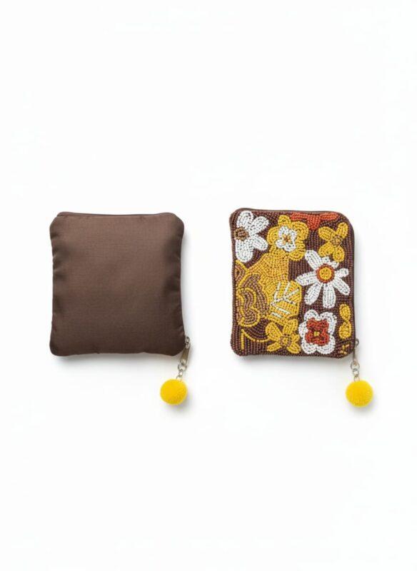 KitschKool - Retro Floral Beaded Purse