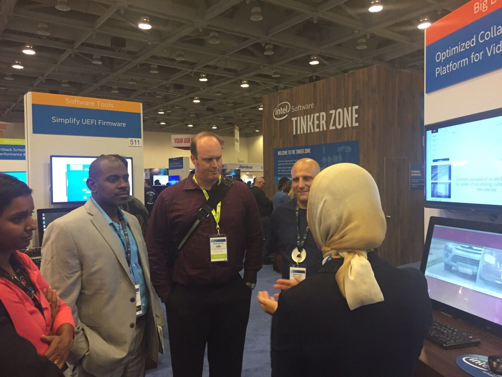 AvidBeam technologies presents real-time Video Big data Analytics during Intel Developer Forum 2015 San Francisco