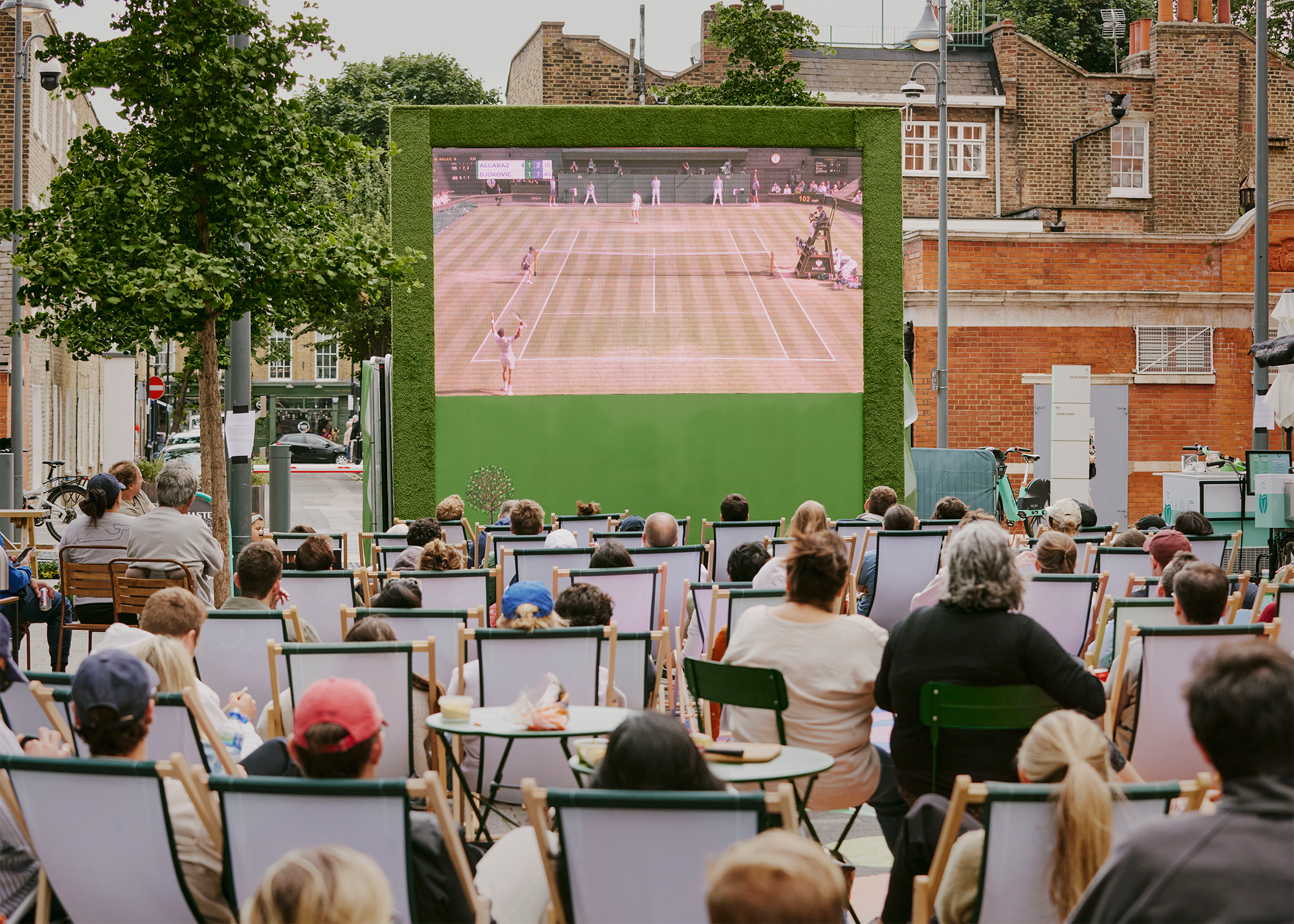Watch Wimbledon in Islington Square