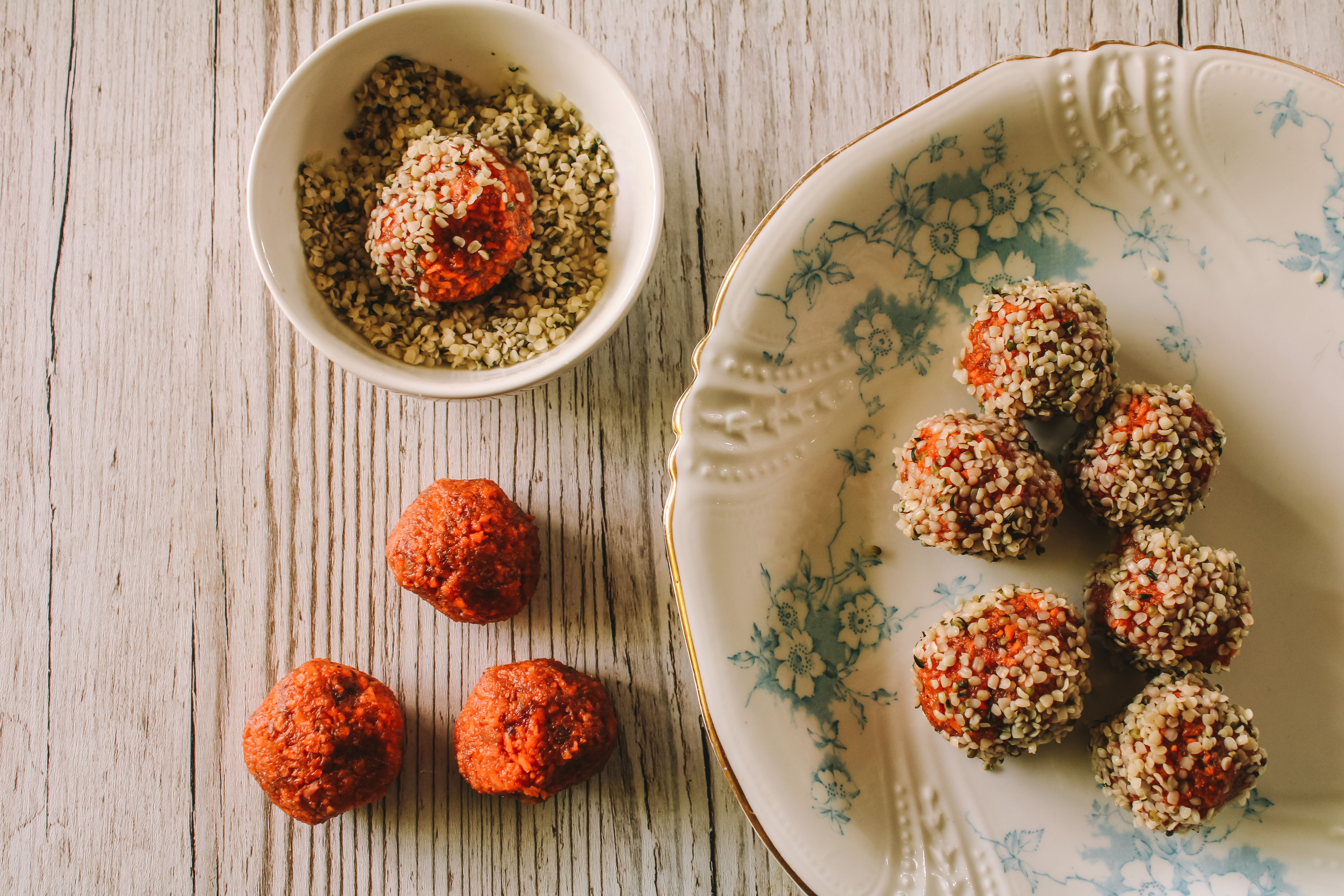 Carrot Cake Energy Balls