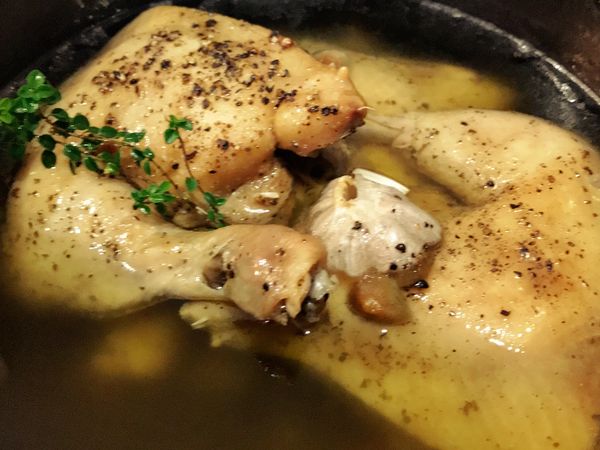Luxuriously Simple Chicken Confit