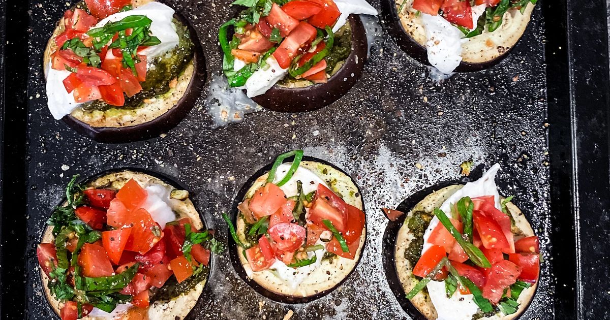 Baked Caprese Stacks