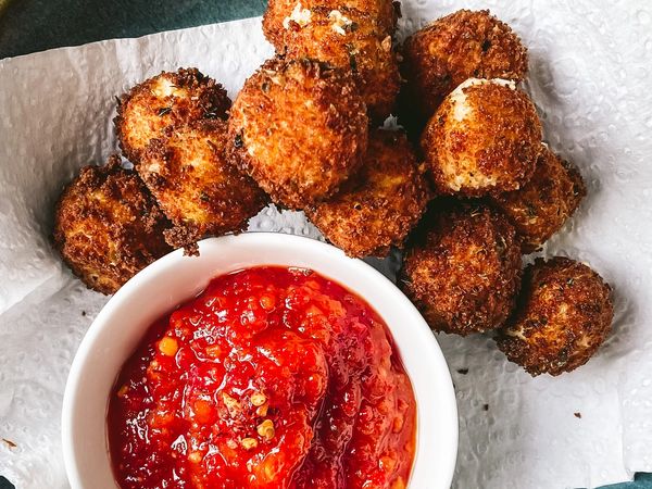 Crumbed Mozzarella Balls