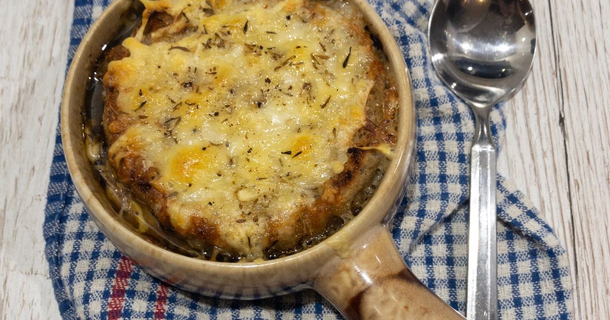 French Onion Soup With Grilled Cheese