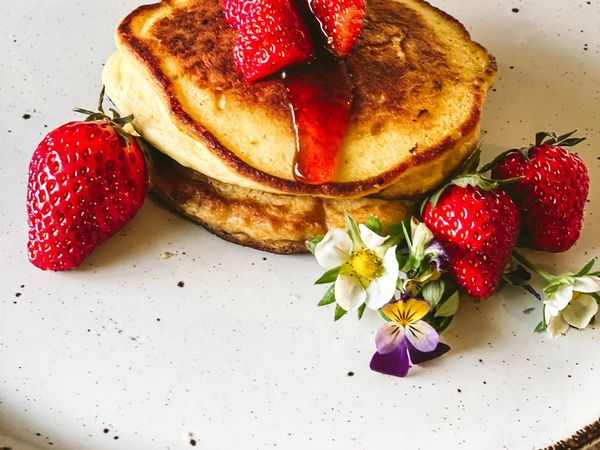 Strawberry Ricotta Hotcakes