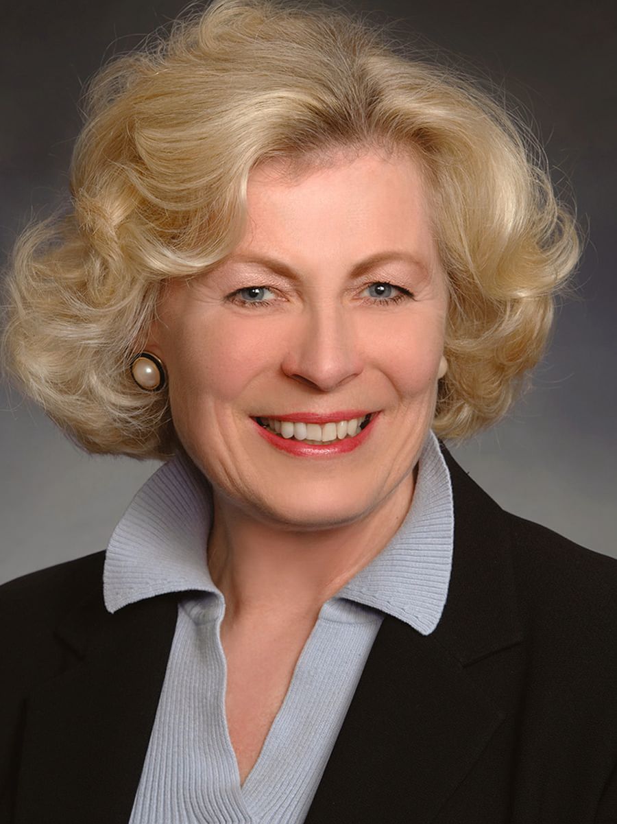 Susanne T. Stirling
