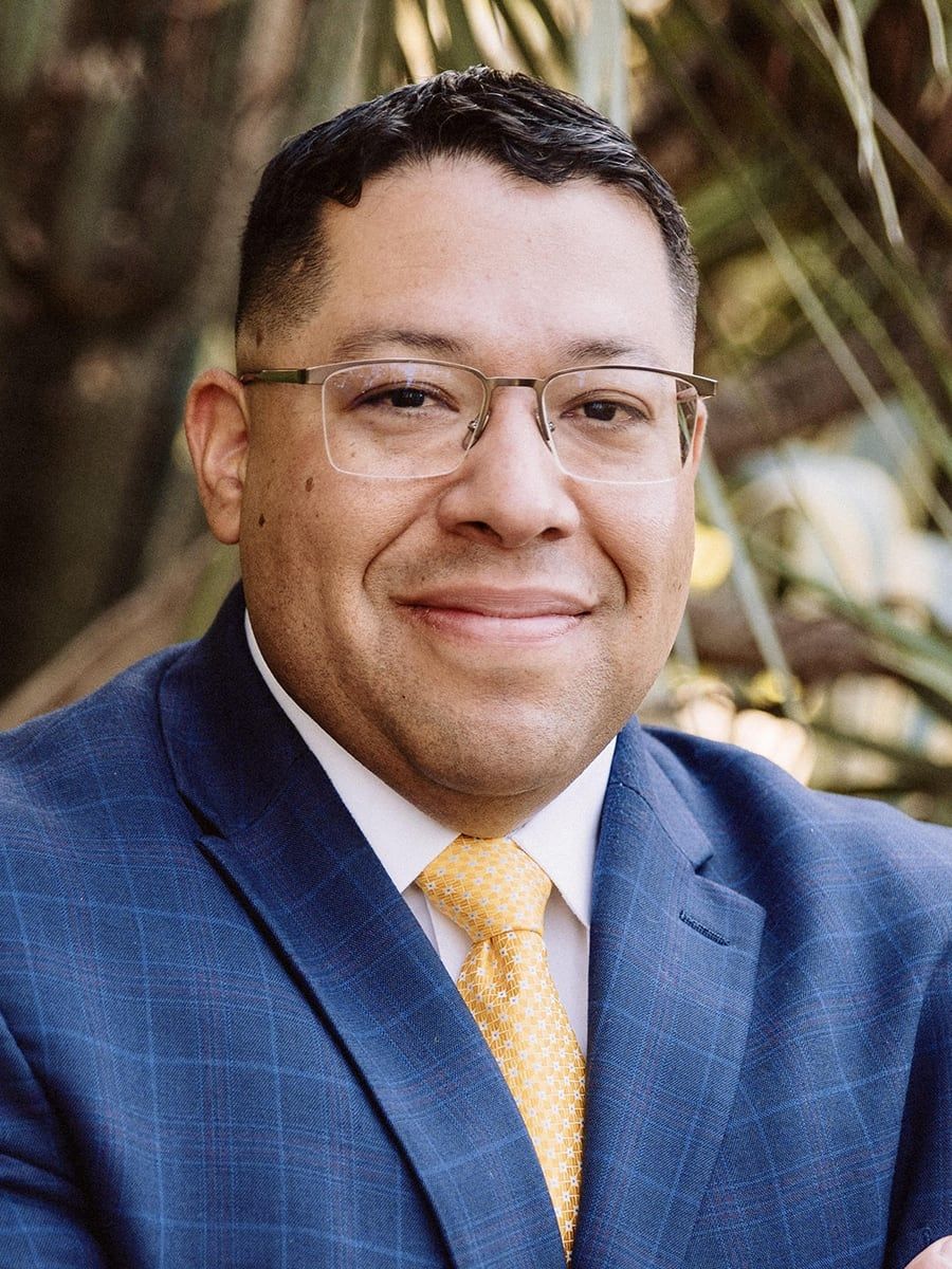 Luis Quiñonez