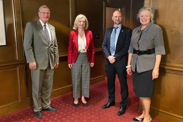 Rick Fowler, Elizabeth Truss, Joe White, Susanne Stirling.