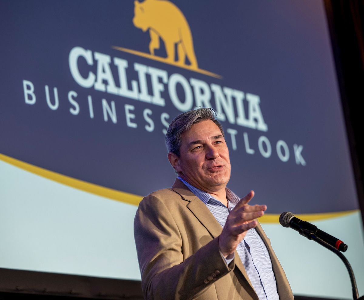 Dr. Christopher Thornberg